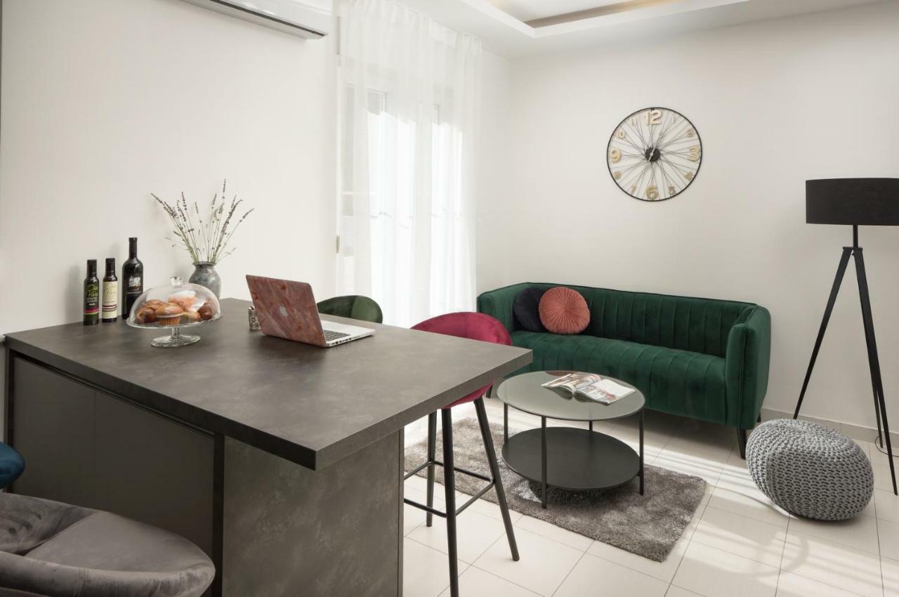 Carducci Apartment - Center พูลา ภายนอก รูปภาพ